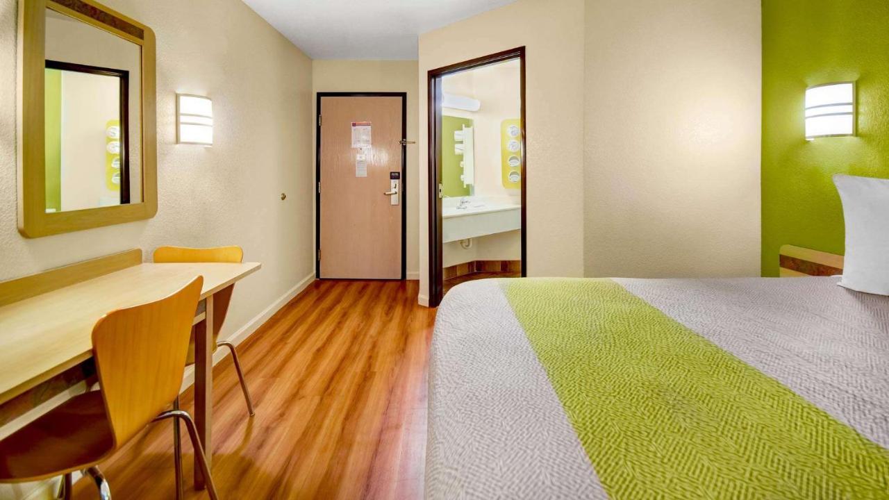 Lakeside Inn مدينة ليك هافاسو المظهر الخارجي الصورة