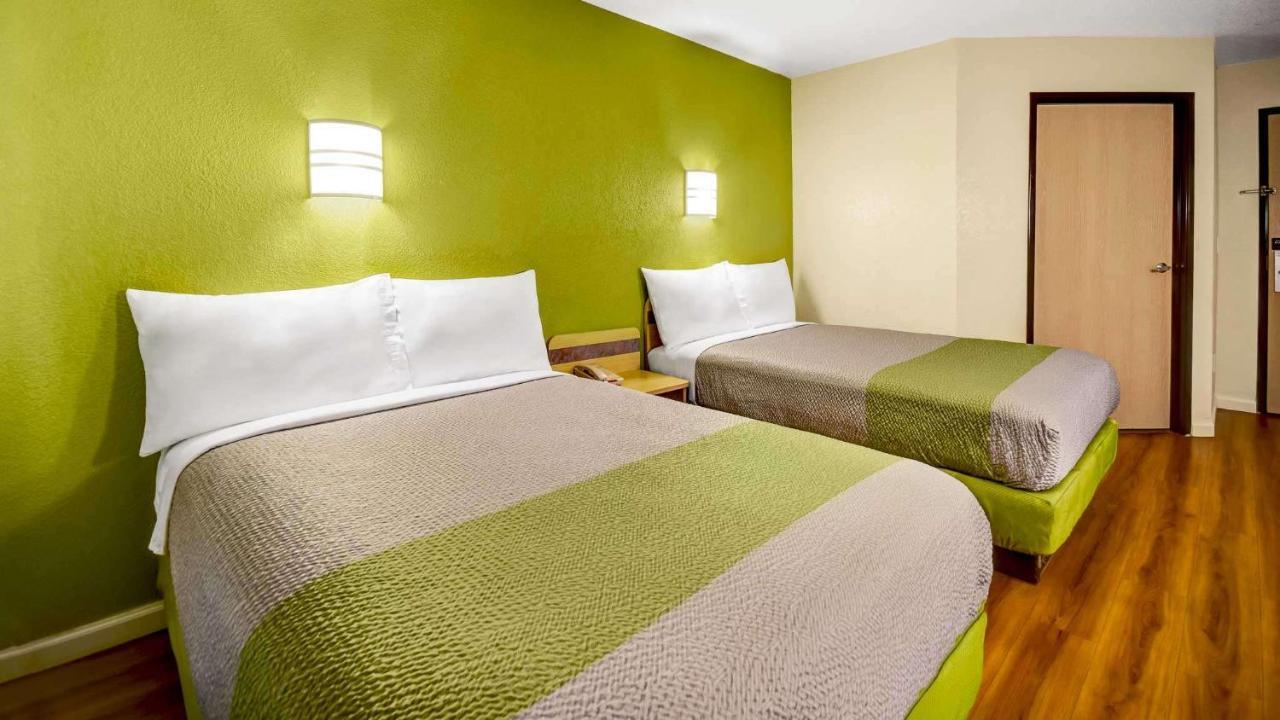Lakeside Inn مدينة ليك هافاسو المظهر الخارجي الصورة